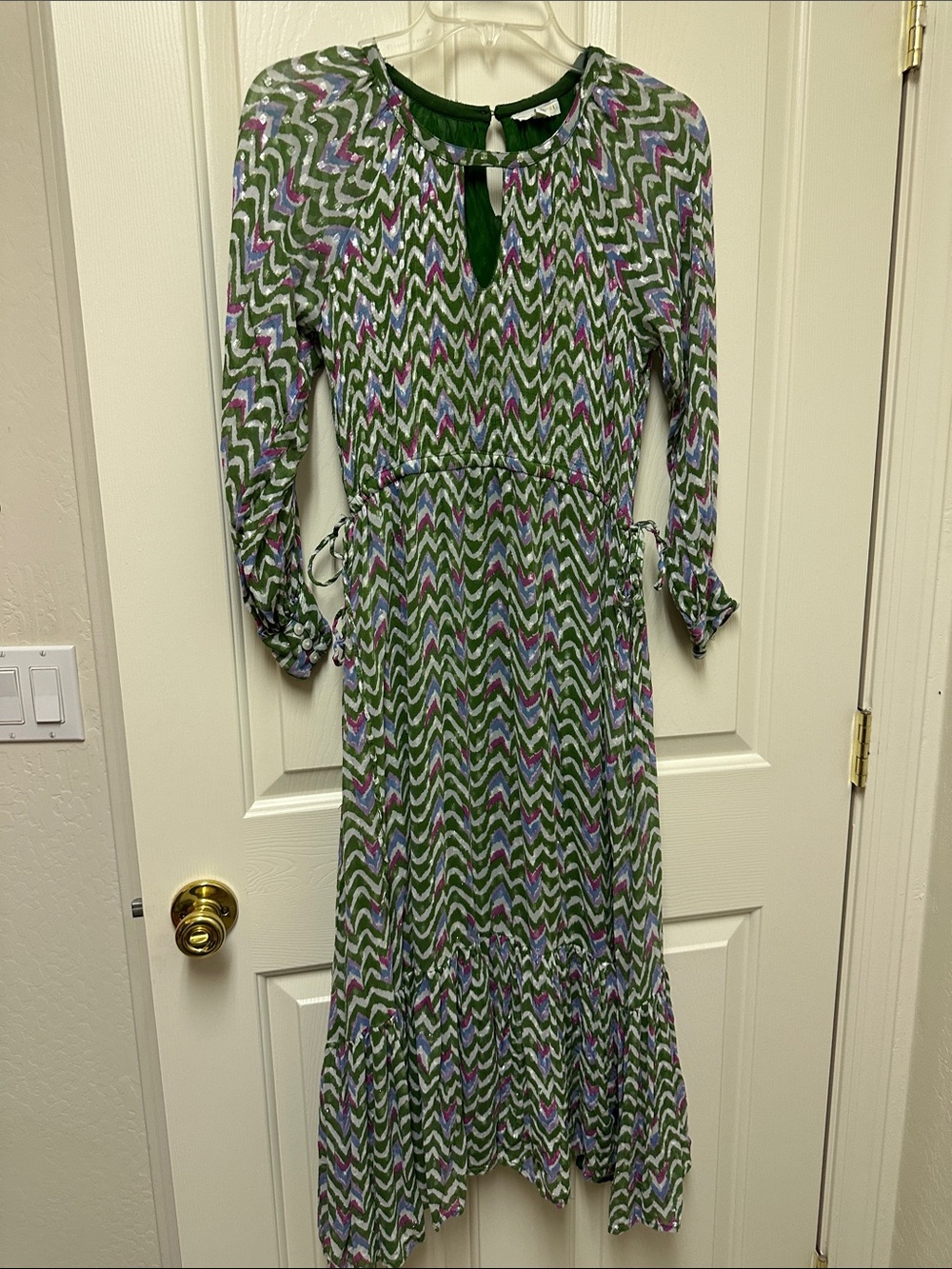 Roller Rabbit Green Chevron-Print Long Sleeve Midi Dress